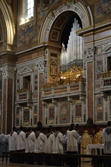 Images Dated 21st April 2009: Archbasilica of St. John Lateran. Religious celebration. Rom