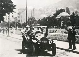 Assassination Collection: Archduke and wife in car before assassination, Sarajevo