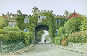 Crenellated Collection: Archway Paygate, Maze Hill, Hastings, East Sussex