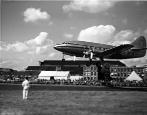 Armstrong Whitworth AW55 Apollo G-AIYN / VX220