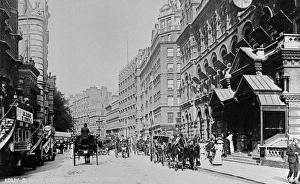 Images Dated 29th September 2017: Army and Navy Stores, Victoria, London
