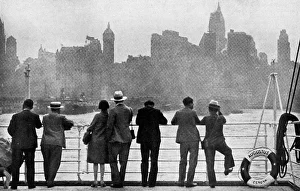 Arriving Collection: Arriving at New York / 31