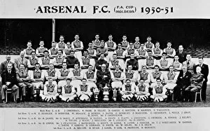 Football Gallery: Arsenal Football Club team and officials 1950-1951