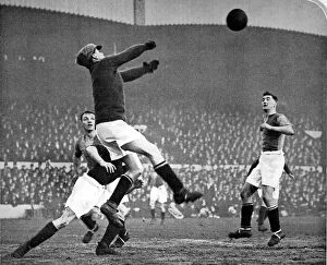 Attack Collection: Arsenal vs. Mansfield Town, F. A. Cup Fourth Round, 1929