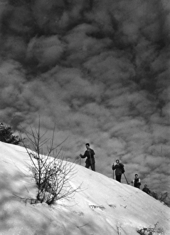 Images Dated 31st August 2011: Ascending Skiers