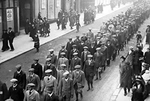 Athletes Collection: Athletes Volunteer Force, WW1