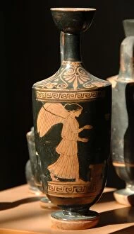Images Dated 31st May 2007: Attic Lekythos red-figure. V century B.C. Greece