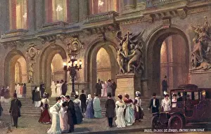 Audience Arrives / L opera