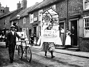Fete Prints: An Aunt Sally, early 1900s