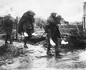 Images Dated 27th October 2011: Australian ambulance men at Bernafay, France, WW1