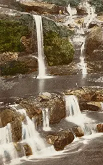 Wentworth Prints: Australian Waterfalls - Wentworth Falls