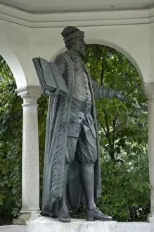 Geographic Collection: AUSTRIA. Linz. Statue of Johannes Kepler