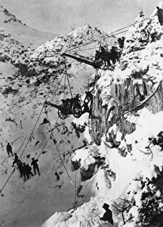 Transporting Prints: Austrian artillery troops in the Alps, WW1
