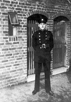 Images Dated 1st December 2011: Auxiliary fireman in his AFS uniform, WW2