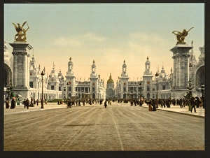 Avenue Nicholas II, looking towards the Dome of the Invalide Avenue Nicholas II, looking towards the Dome of the Invalide