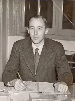 Pathfinder Prints: AVM Donald Clifford Tyndall Bennett, 1910-1986