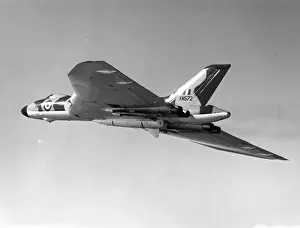 Avro Vulcan B2 XM572