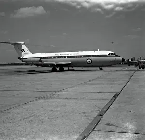 Perth Prints: BAC 1-11 A12-124 RaF Perth 1969