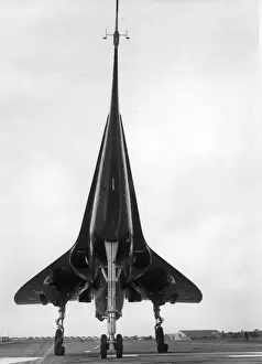 BAC 221 WG774