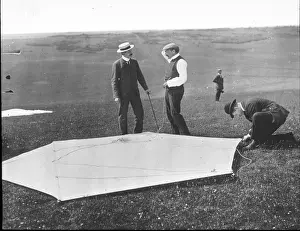 Findon Prints: A Baden-Powell kite at the Findon International Kite Comp