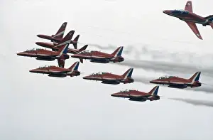 BAe Systems Hawks RAF Red Arrows run and break