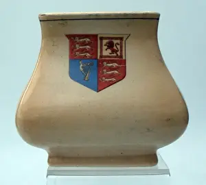 Transfer Prints: Bairnsfatherware squared vase If you knows