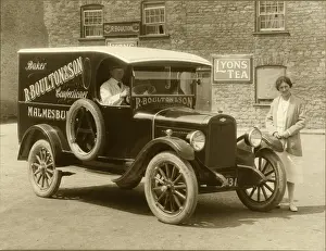 Bakers Prints: Bakers Delivery Van 2, Malmesbury, Wilts (No livery)