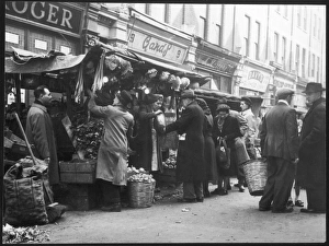 Stalls Collection: BALHAM MARKET / 1950 S