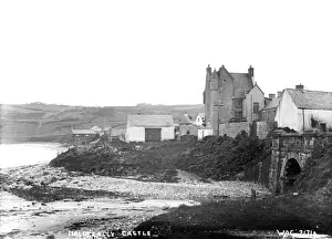 Shore Prints: Ballygally Castle