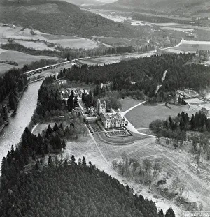 Qeiln Prints: Balmoral Castle