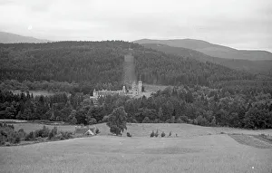 Balmoral Prints: Balmoral Castle - owned by Queen Elizabeth II