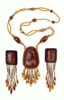 Delicate Prints: Baltic amber jewellery