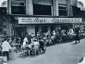 Images Dated 10th December 2018: Bar Basque at Biarritz, 1934