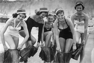 British Seaside Gallery: Bathing Beauties
