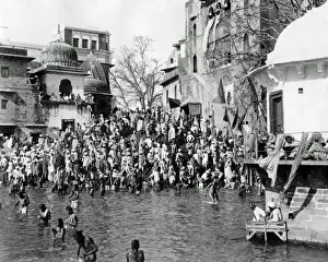 Bathe Prints: Bathing Ghat, Haridwar, Uttarakhand, India