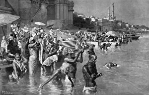 Images Dated 19th October 2015: Bathing at the River Ganges, 1912