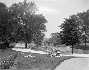 Wembley Prints: Bathing at Wembley 1930S