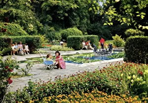 Images Dated 29th May 2019: Battersea Park, London