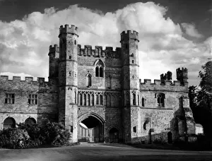 Hastings Prints: Battle Abbey Gatehouse