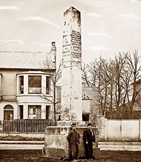 Battle of Barnet Memorial, Monken Hadley, early 1900s