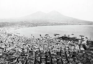Naples Collection: Bay of Naples and Vesuvius, Italy, Victorian period