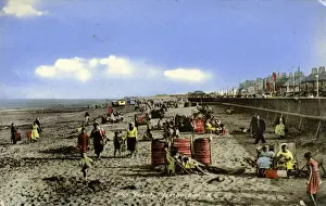 Grimsby Prints: The Beach, Cleethorpes, Lincolnshire