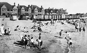 Huts Collection: Beach scene, Walton-on-the-Naze, Essex