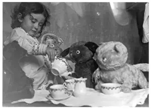 Tea Pot Prints: Bear Tea Party 1915