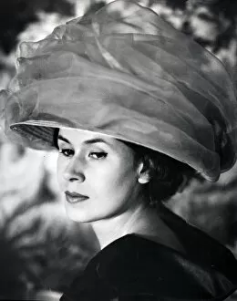 Beaton Gallery: Beautiful woman wearing Cecil Beaton-style hat