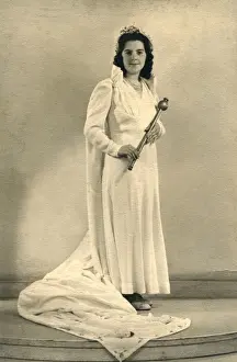 Pageants Prints: Beauty pageant contestant
