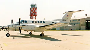 Huron Prints: Beech C-12C Huron 73-22262