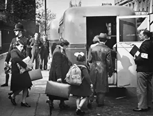 Distributing Prints: Belgian refugee transport WWII