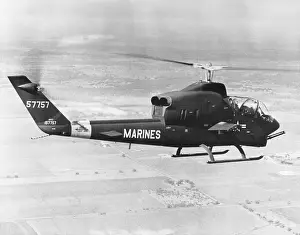 Bell 209 AH-1 Huey Cobra