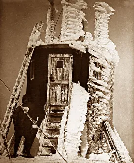 Nevis Prints: Ben Nevis Observatory